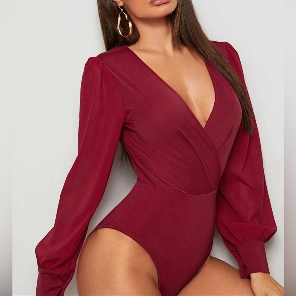 Long sleeve Bodysuit size medium color burgundy - Picture 2 of 8